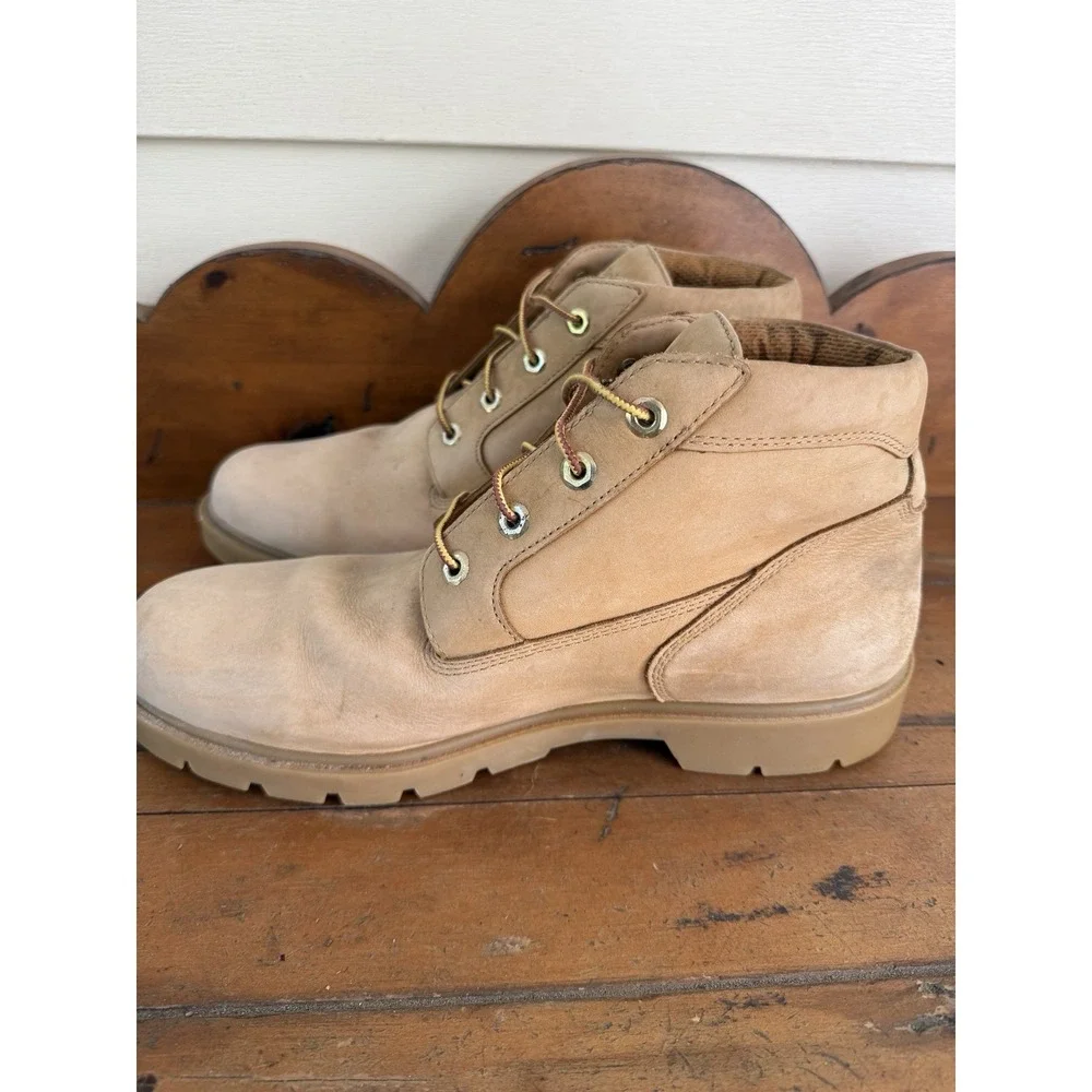 Timberland Classic Chukka Boots - Waterproof, Nubuck (For Men) Sz 11.5